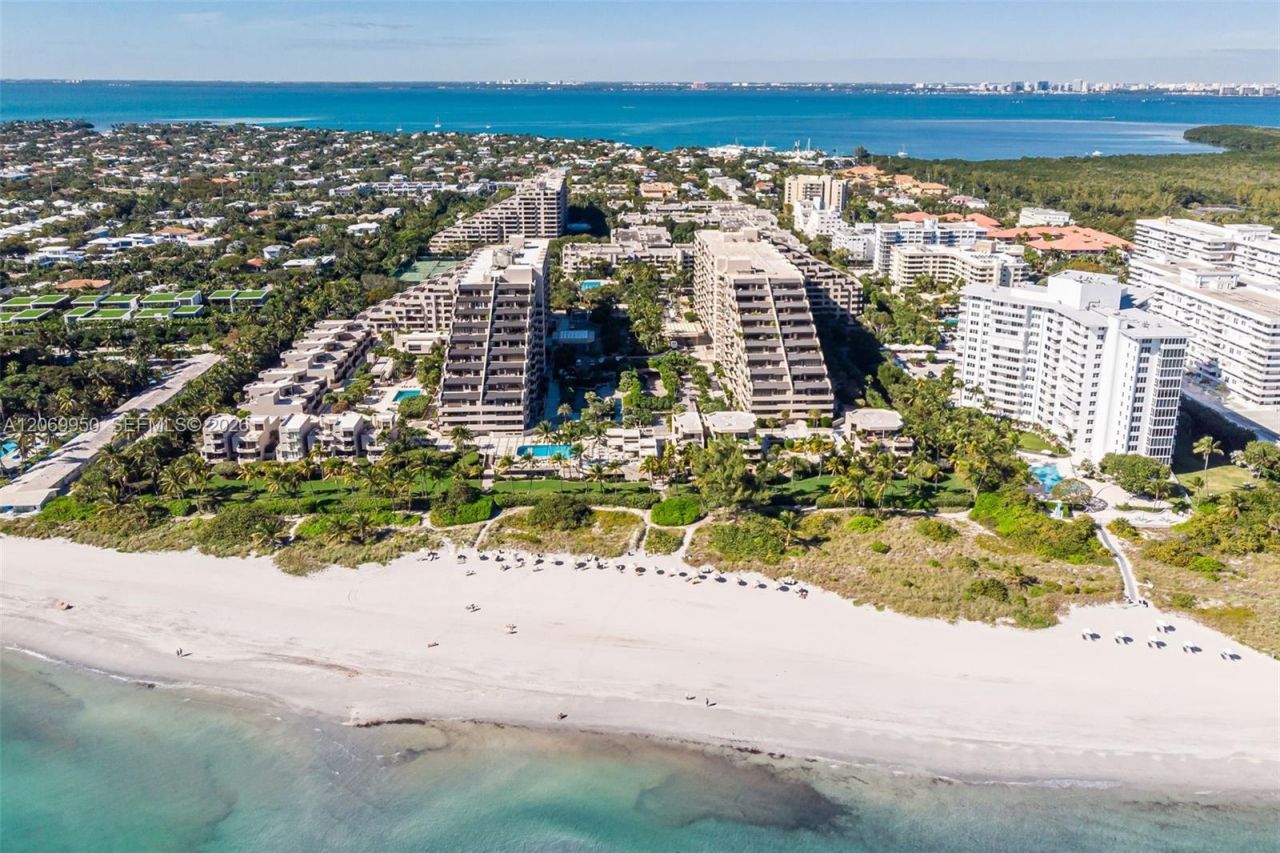 251 Crandon Blvd , Unit 1227, Key Biscayne, FL 33149 Photo
