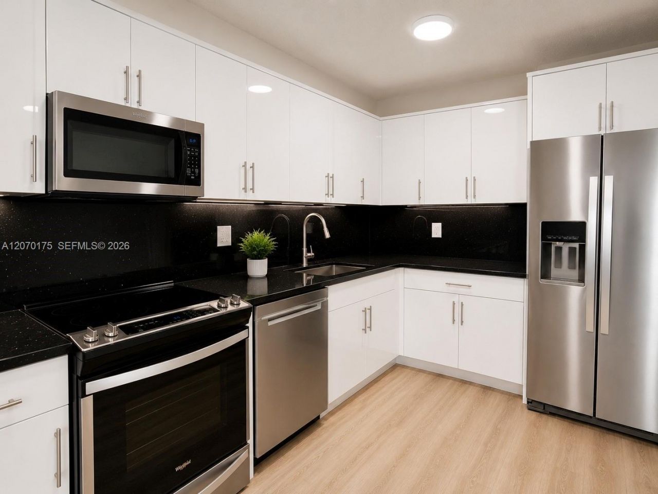 550 NW 82nd Ct, Unit 383, Miami, FL 33126 Photo