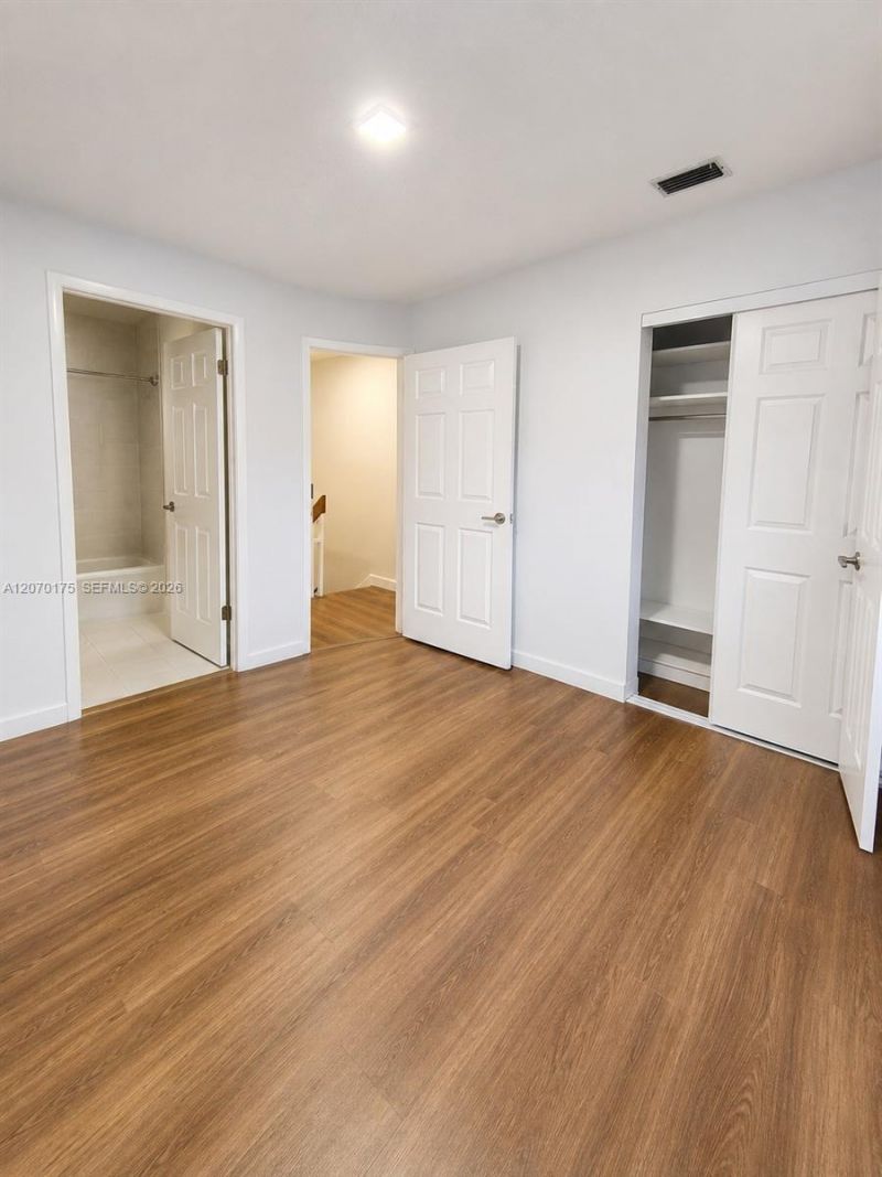 550 NW 82nd Ct, Unit 383, Miami, FL 33126 Photo