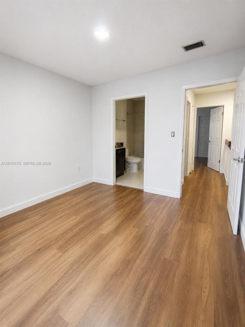 550 NW 82nd Ct, Unit 383, Miami, FL 33126 Photo