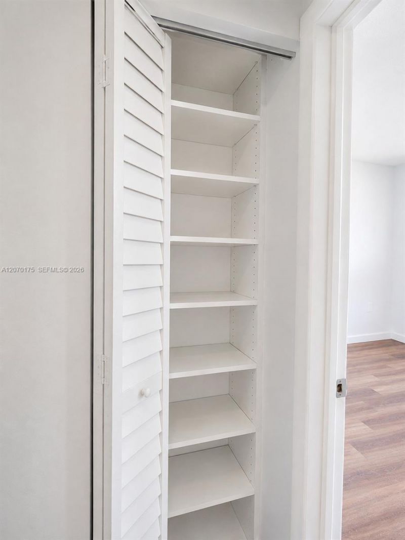 550 NW 82nd Ct, Unit 383, Miami, FL 33126 Photo