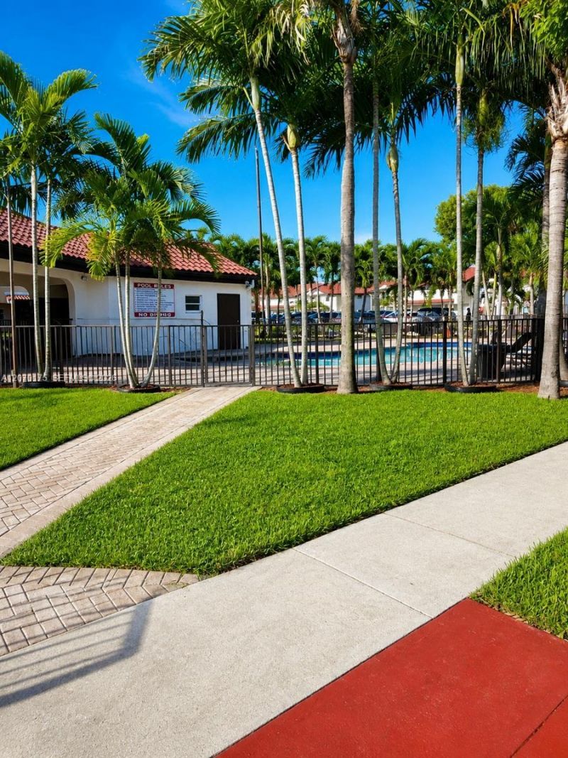550 NW 82nd Ct, Unit 383, Miami, FL 33126 Photo