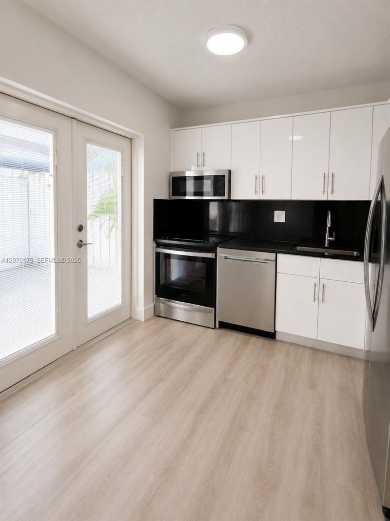 550 NW 82nd Ct, Unit 383, Miami, FL 33126 Photo