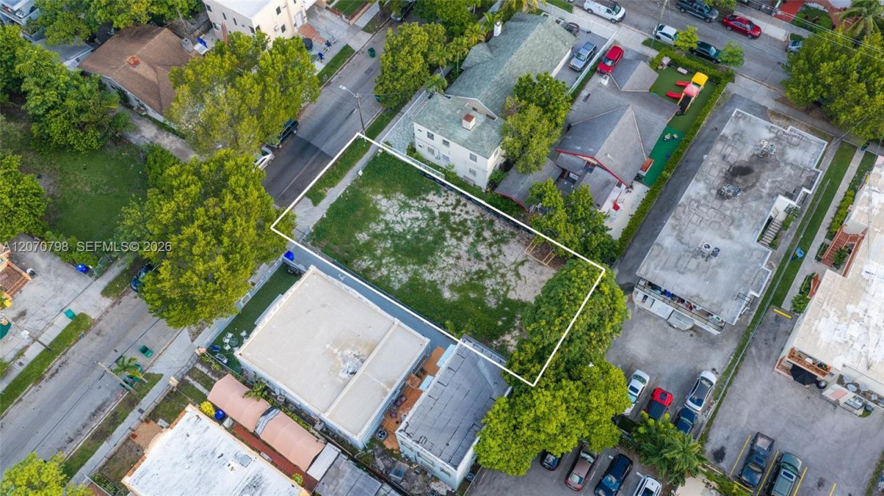 315 SW 14th Ave , Miami, FL 33135 Photo