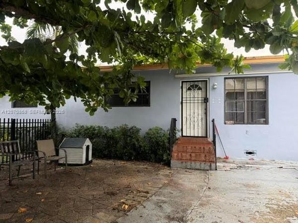 1060 NW 116th St , Unit 1, Miami, FL 33168