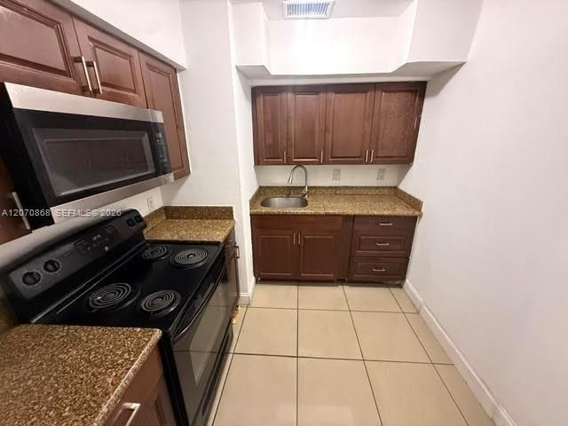1060 NW 116th St , Unit 1, Miami, FL 33168 Photo