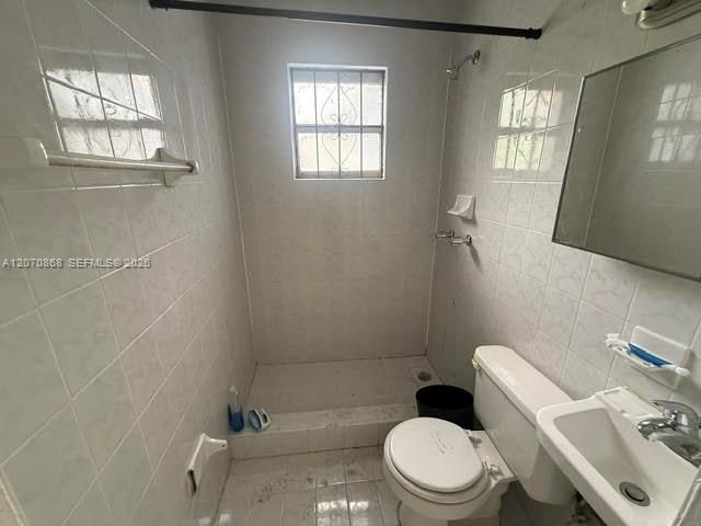 1060 NW 116th St , Unit 1, Miami, FL 33168 Photo