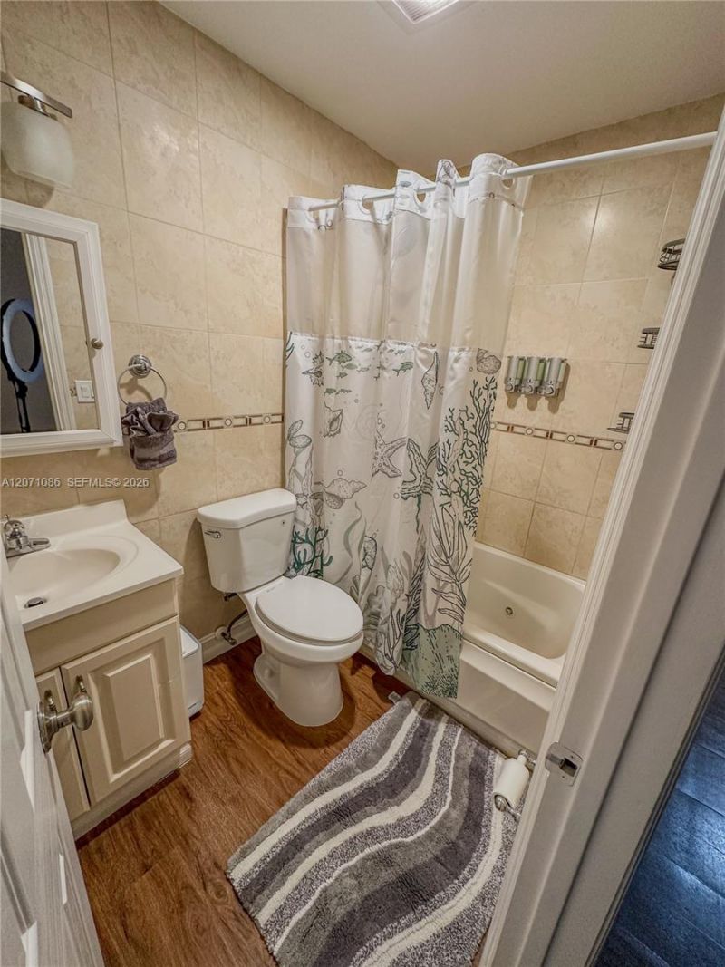 177 Dove Cir , Royal Palm Beach, FL 33411 Photo