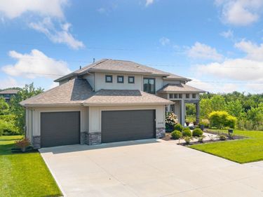 2419 N 187Th Avenue, Elkhorn, NE 68022
