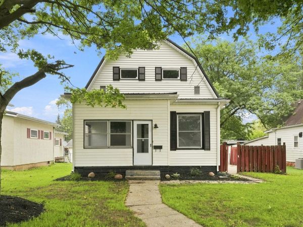 204 N Whitley Street, Columbia City, IN 46725
