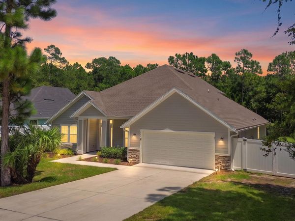 124 N Prairie Lakes Dr, St Augustine, FL 32084