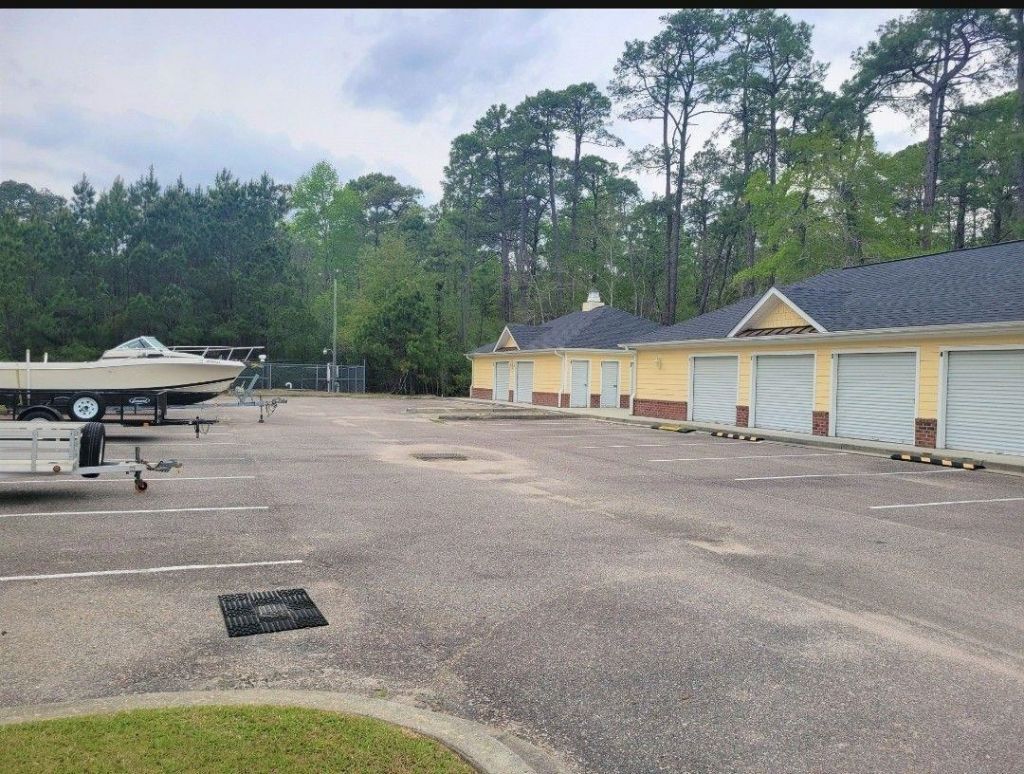 1024 Ray Costin Way Photo 33