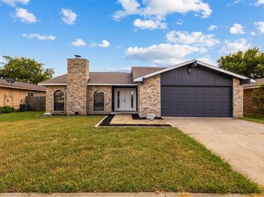 4008 Buckwheat Street, Fort Worth, TX 76137