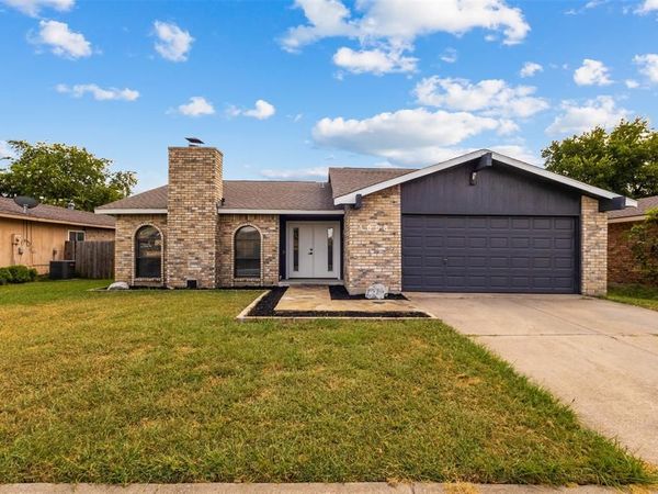 4008 Buckwheat Street, Fort Worth, TX 76137