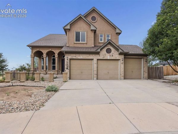 7704 Braxton Drive, Fountain, CO 80817