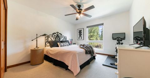1623 Deer Path, Truckee, CA 96161 Photo