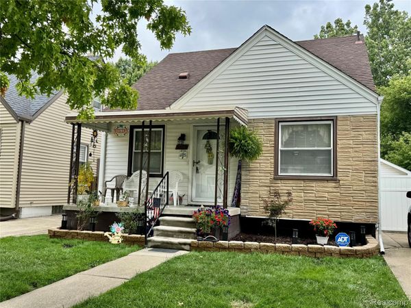 1930 Leblanc Avenue, Lincoln Park, Mi 48146