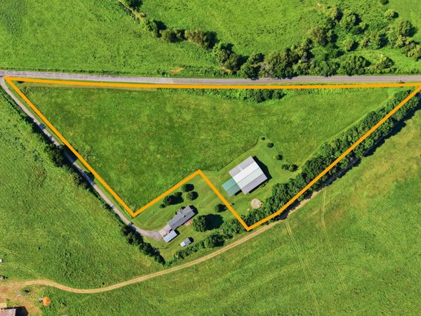 752 Old State Hwy 28 , Pikeville, TN 37367