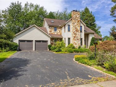 111 Woodmill Drive, Rochester, NY 14626