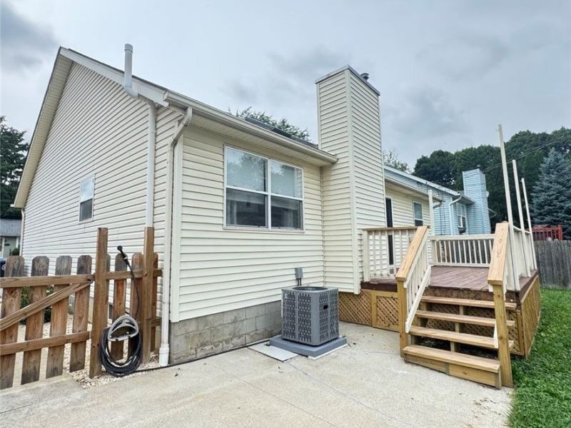 115 Sabetha Place, Akron, OH 44313 Photo 3