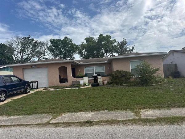 8137 Penwood Drive , Port Richey, FL 34668