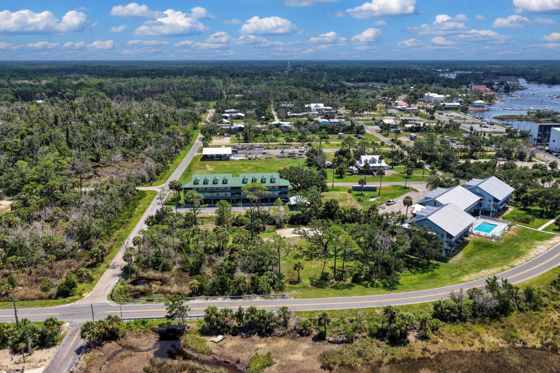 8 NW Second Street , Steinhatchee, FL 00000 Photo