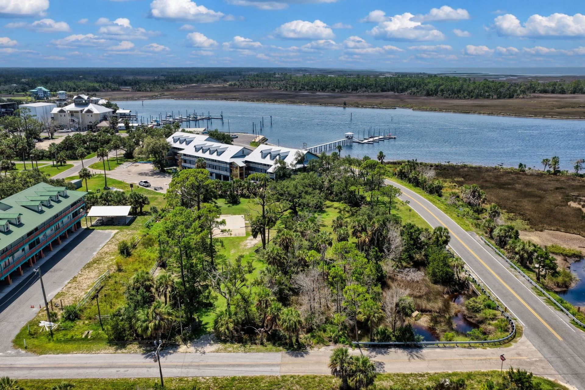 8 NW Second Street , Steinhatchee, FL 00000 Photo