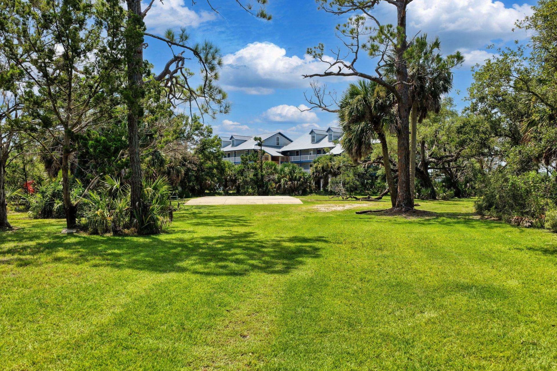 8 NW Second Street , Steinhatchee, FL 00000 Photo