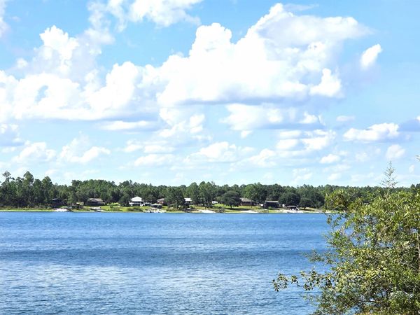 xxx S Seminole Lane , Marianna, FL 32446