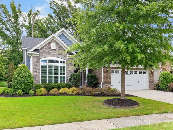 17232 Coves Edge Lane, Charlotte, NC 28278
