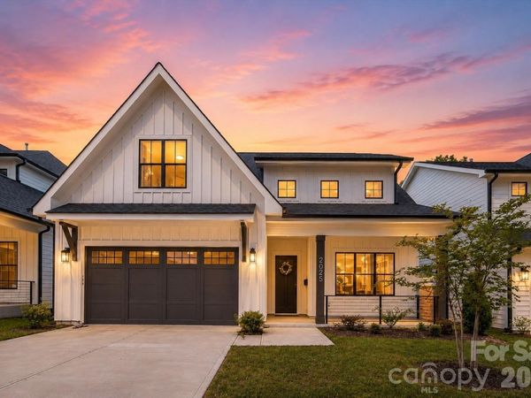 2025 South Street, Charlotte, NC 28208