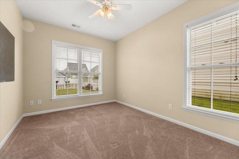 217 Trillium Avenue Photo 10