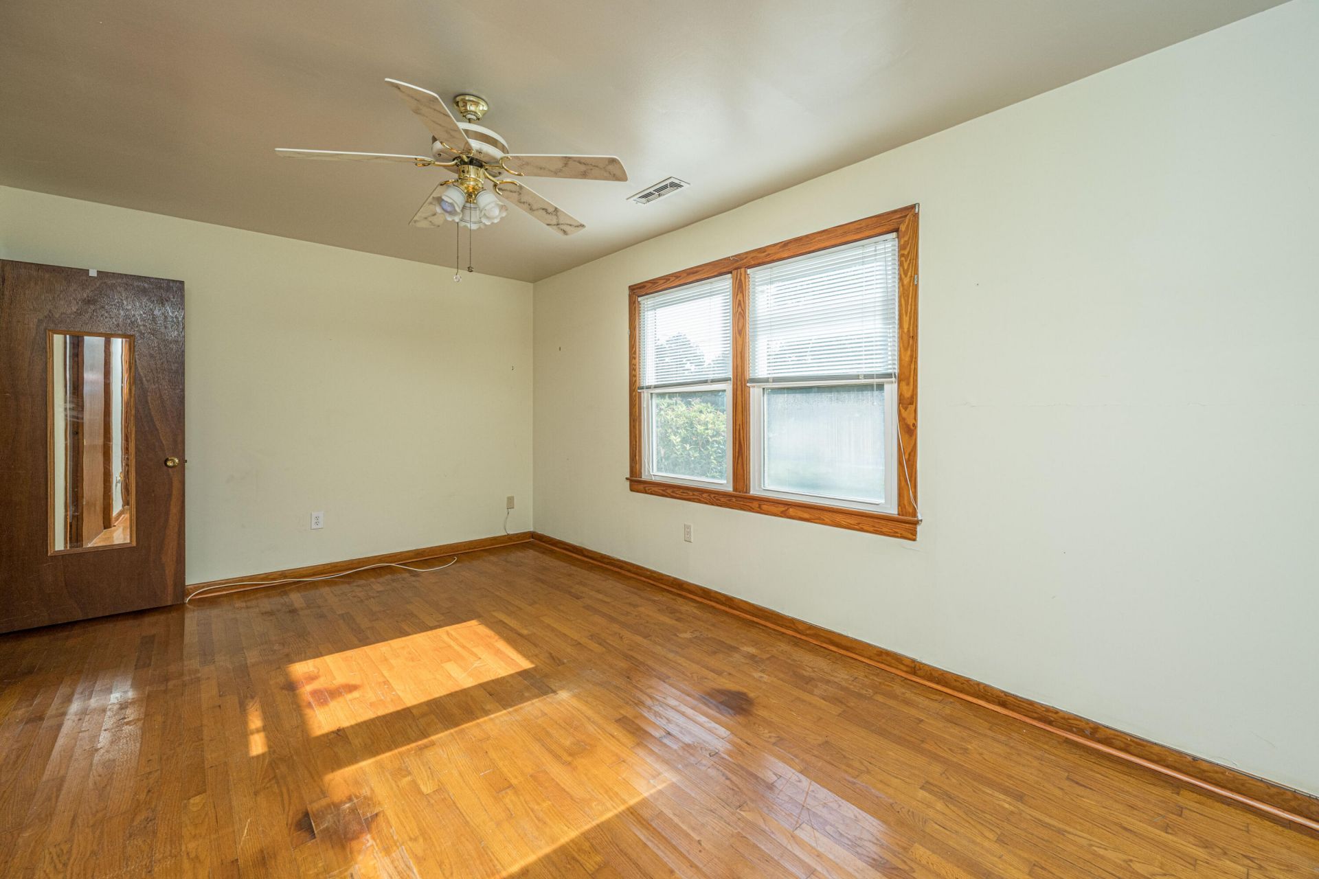 5093 Pittman Street Photo 17