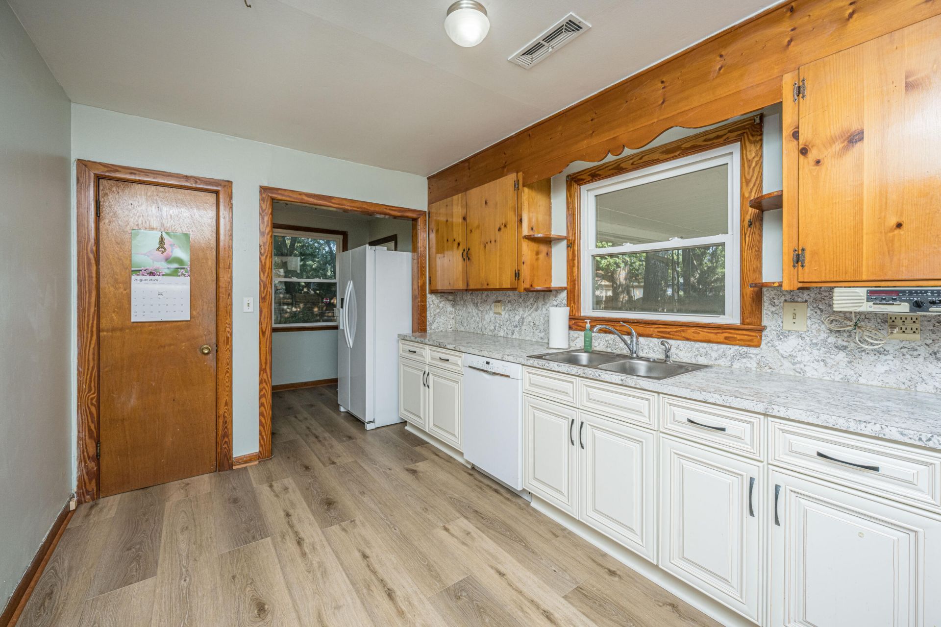 5093 Pittman Street Photo 9