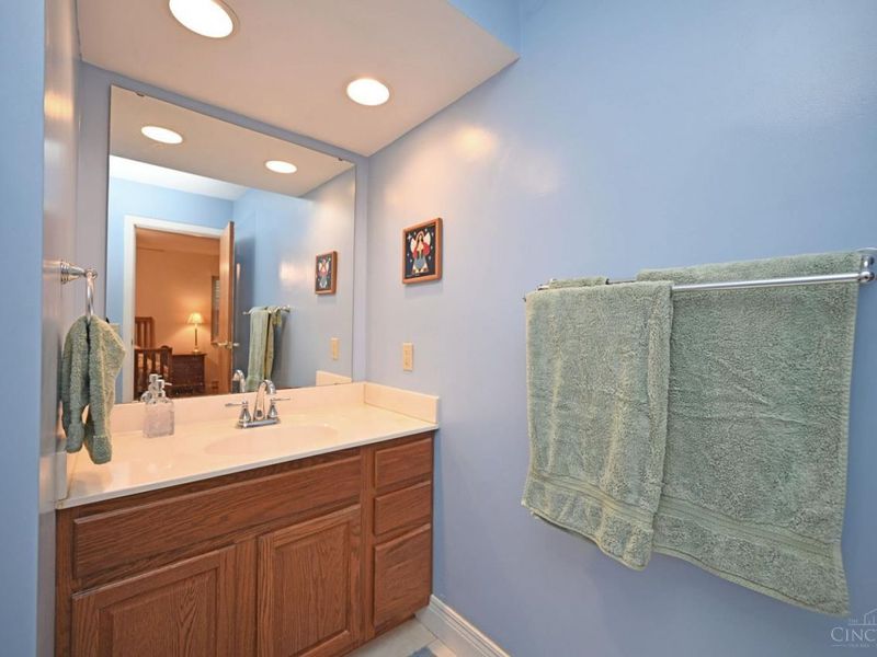 1925 Fullerton Drive, Cincinnati, OH 45240 Photo 28