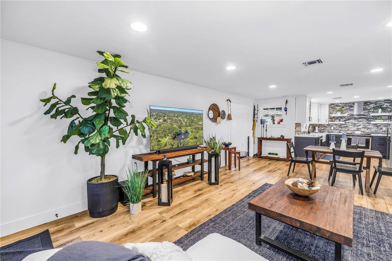 2635 Hyde Park Street, Sarasota, FL 34239 Photo