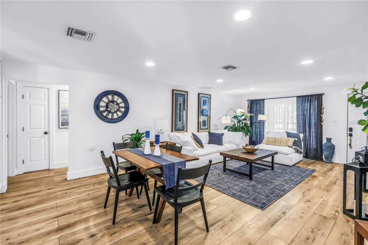 2635 Hyde Park Street, Sarasota, FL 34239 Photo