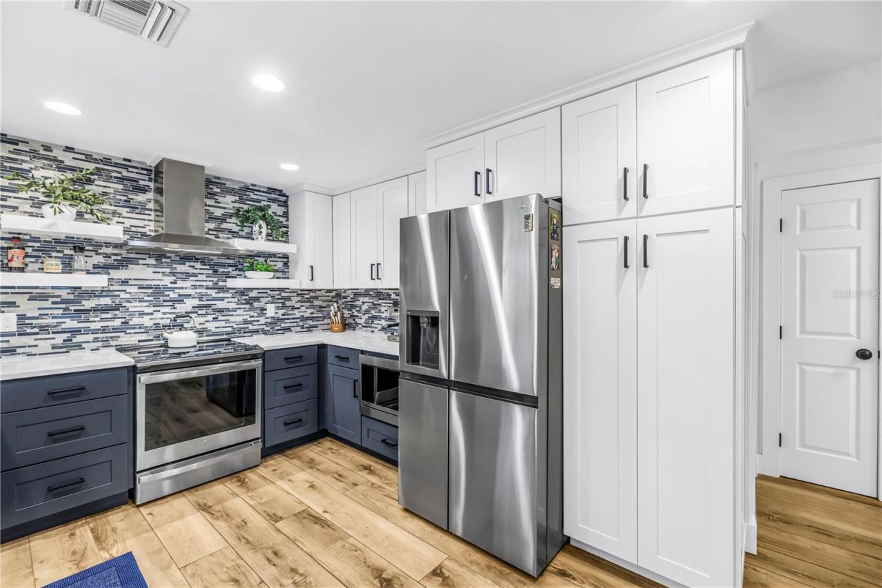 2635 Hyde Park Street, Sarasota, FL 34239 Photo