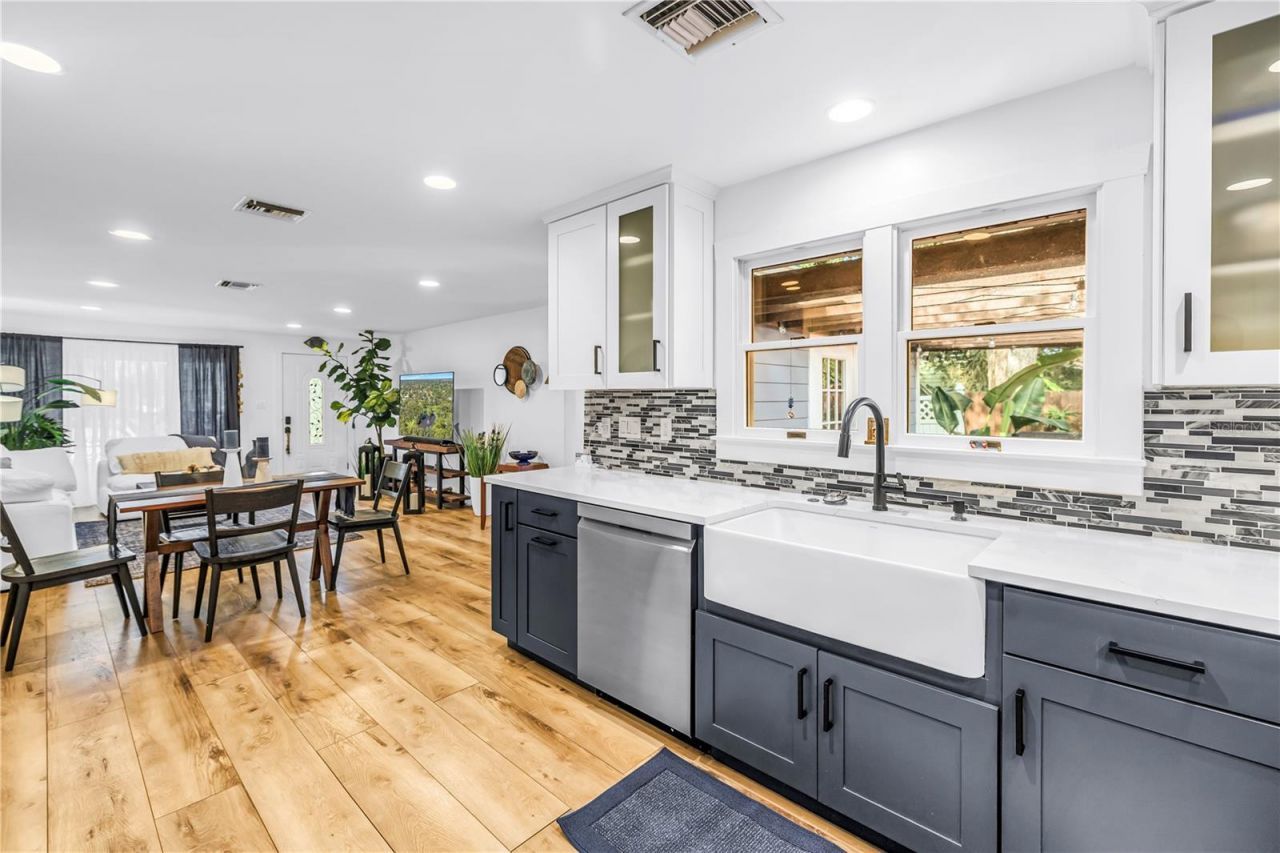2635 Hyde Park Street, Sarasota, FL 34239 Photo