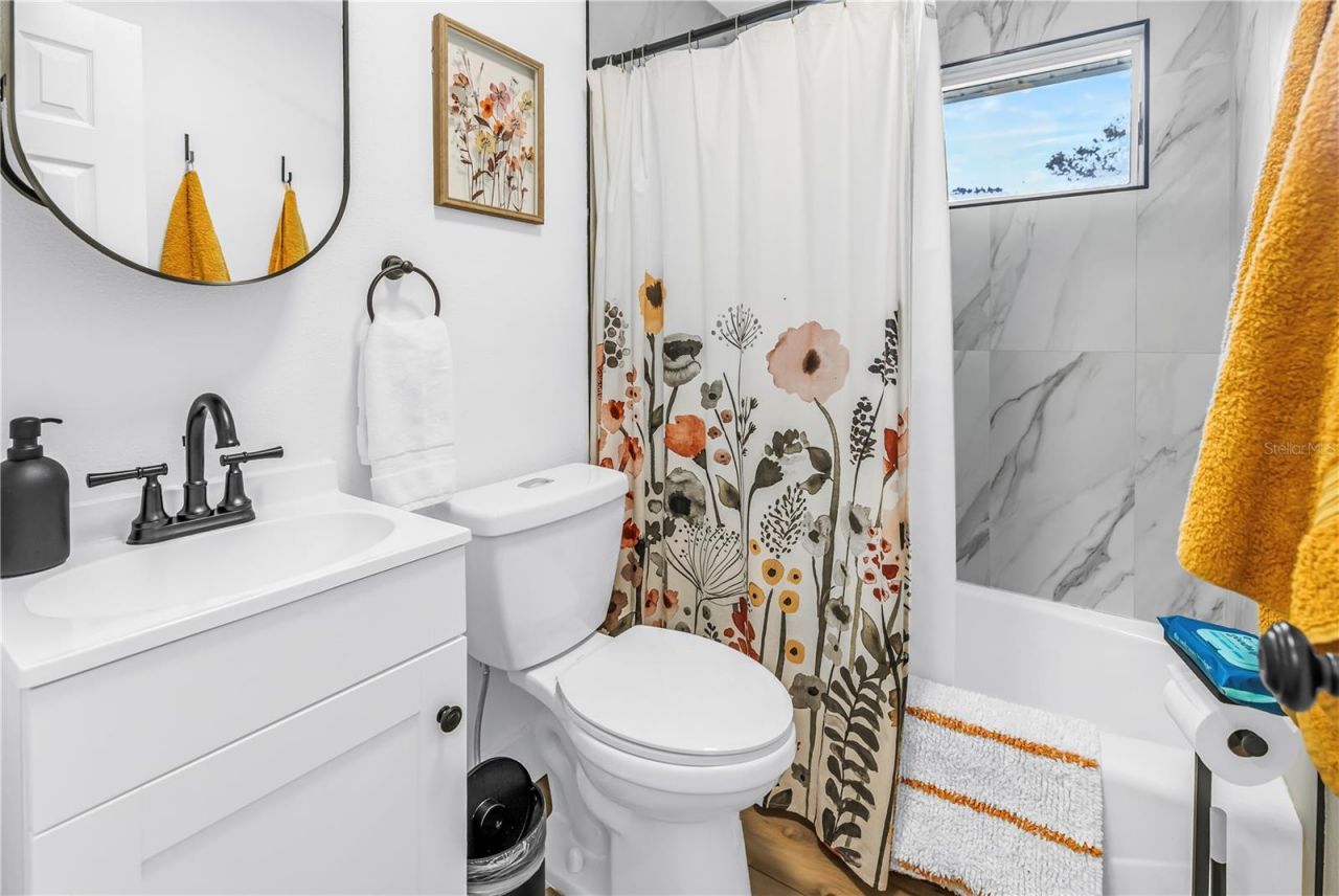 2635 Hyde Park Street, Sarasota, FL 34239 Photo