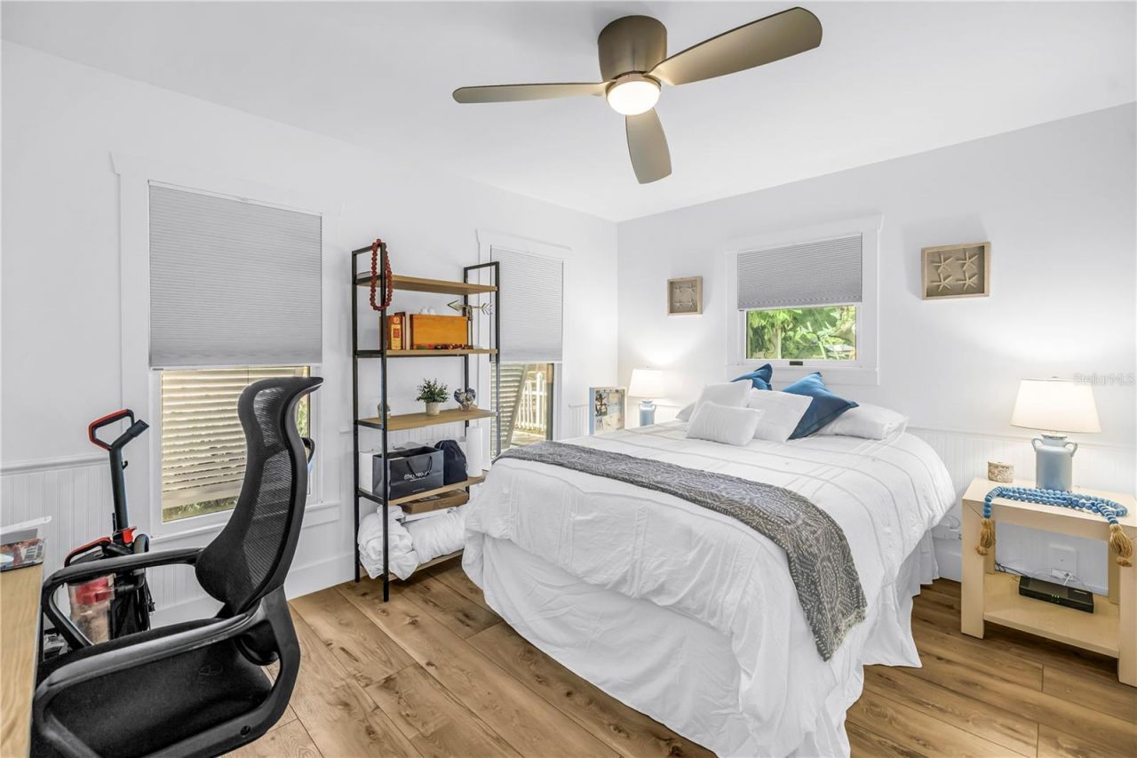 2635 Hyde Park Street, Sarasota, FL 34239 Photo