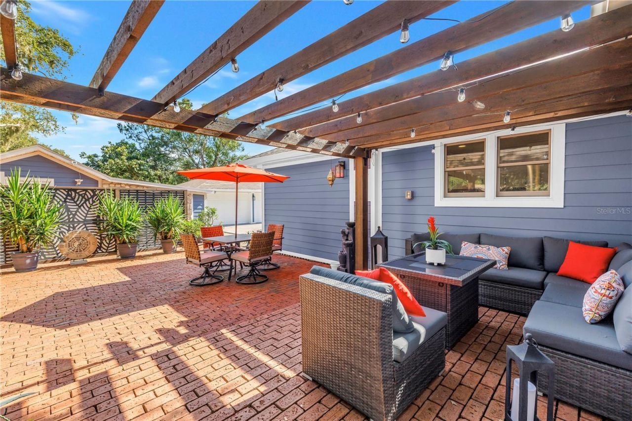 2635 Hyde Park Street, Sarasota, FL 34239 Photo