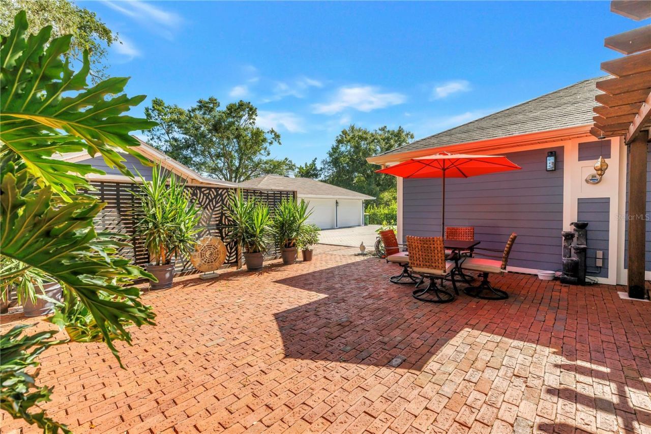 2635 Hyde Park Street, Sarasota, FL 34239 Photo