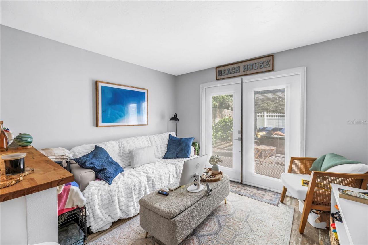 2635 Hyde Park Street, Sarasota, FL 34239 Photo
