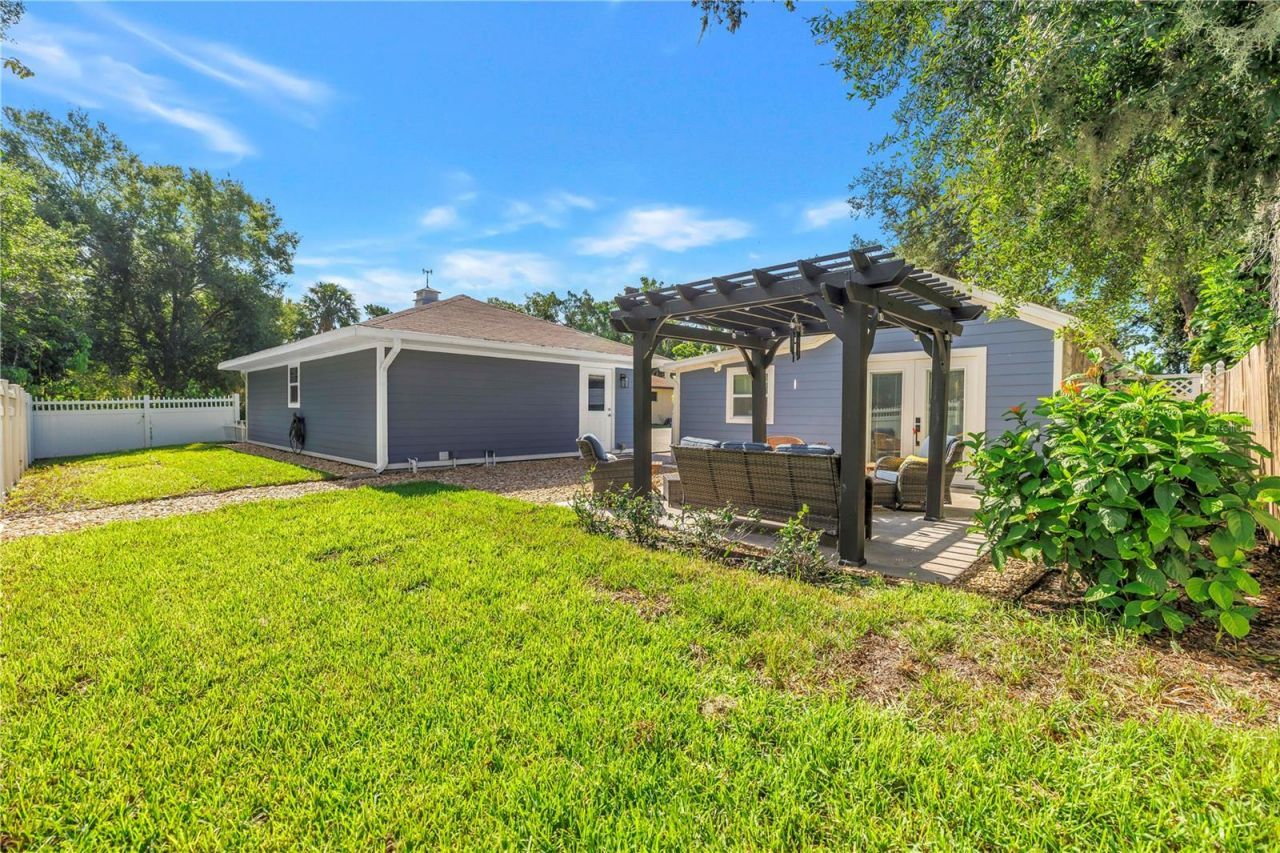 2635 Hyde Park Street, Sarasota, FL 34239 Photo