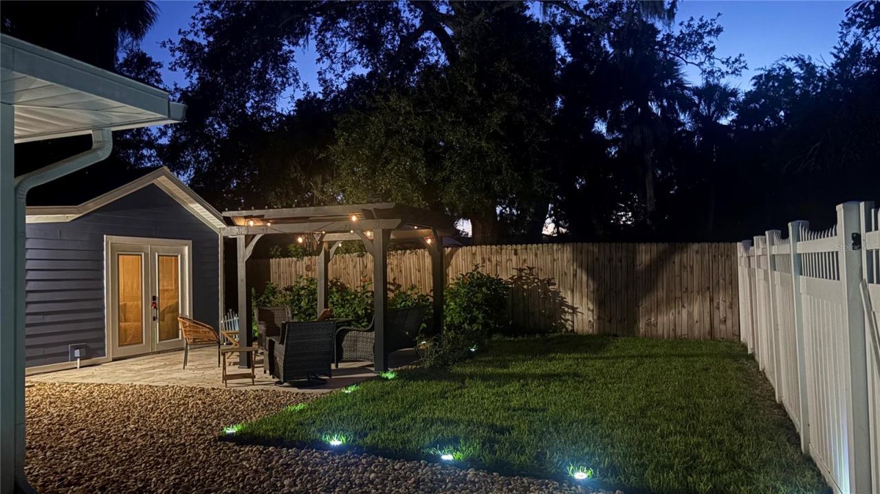 2635 Hyde Park Street, Sarasota, FL 34239 Photo