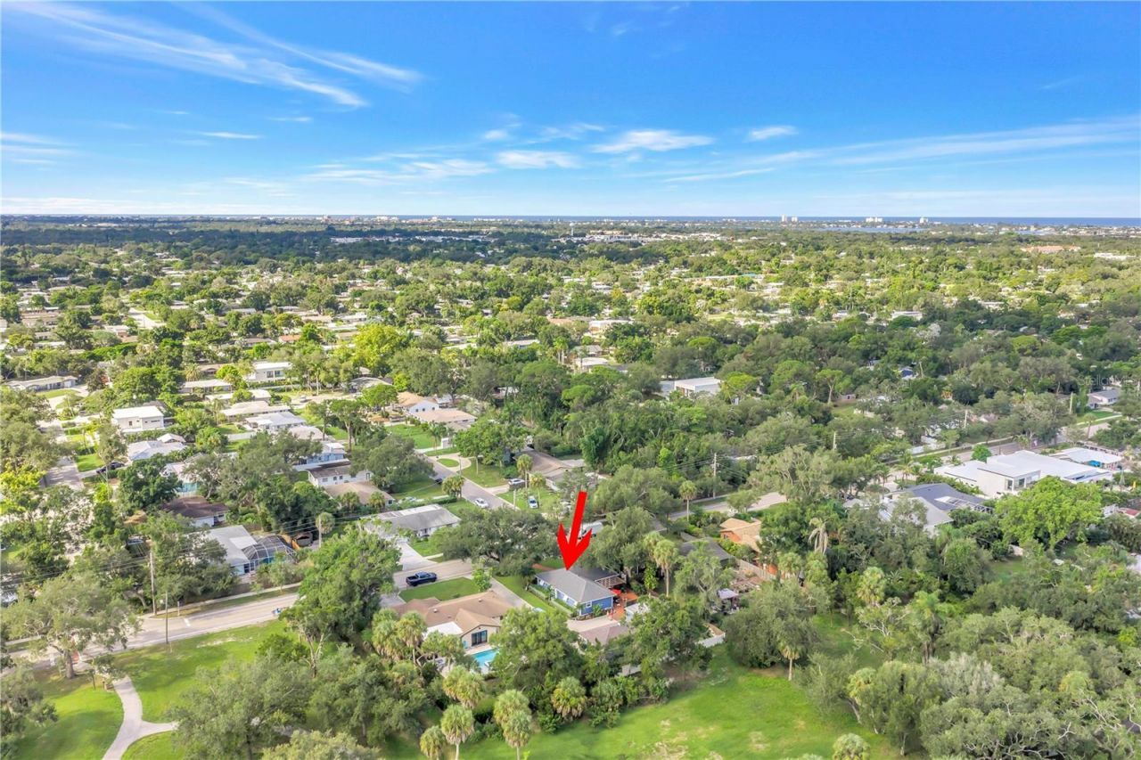 2635 Hyde Park Street, Sarasota, FL 34239 Photo