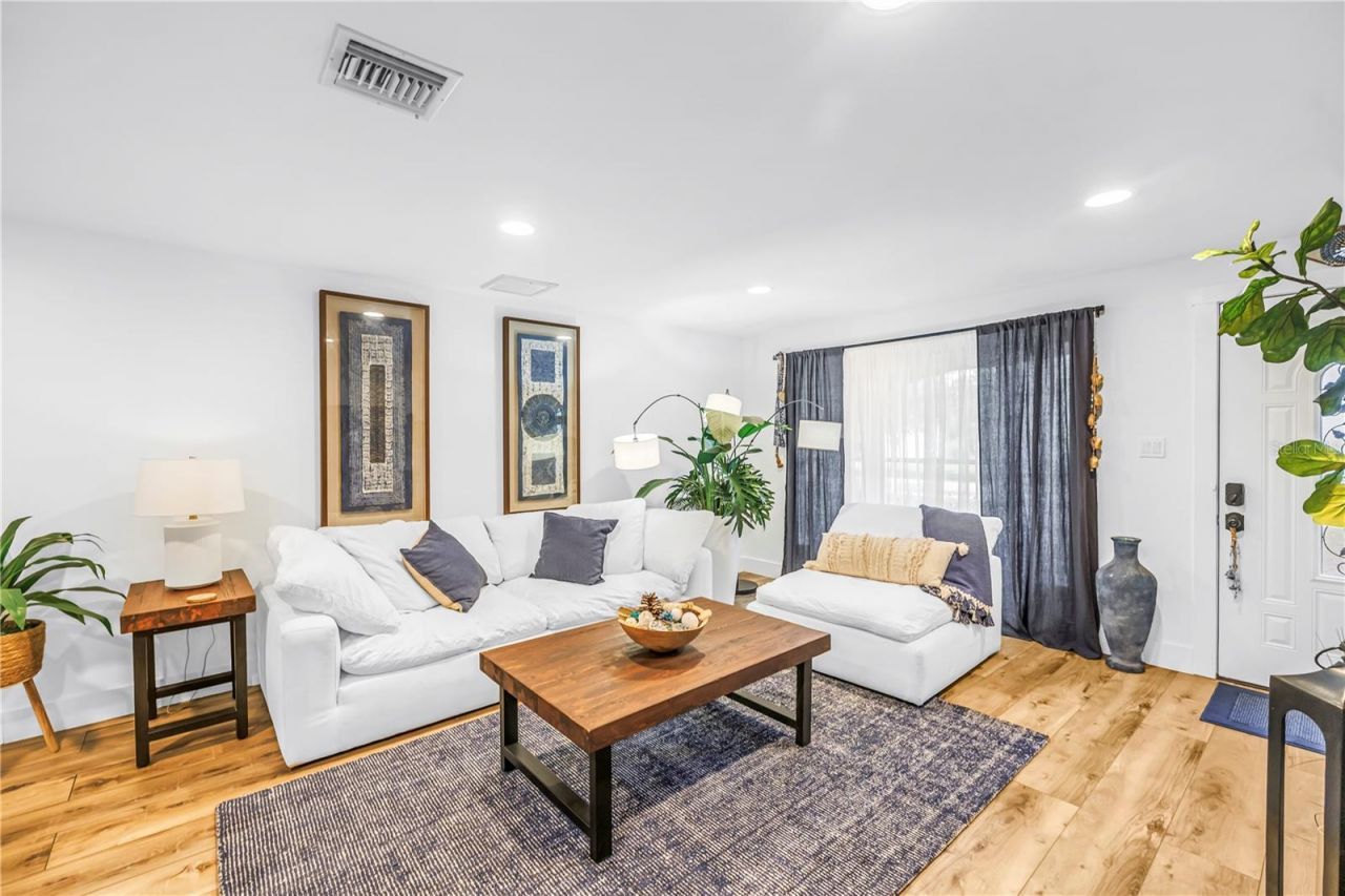 2635 Hyde Park Street, Sarasota, FL 34239 Photo