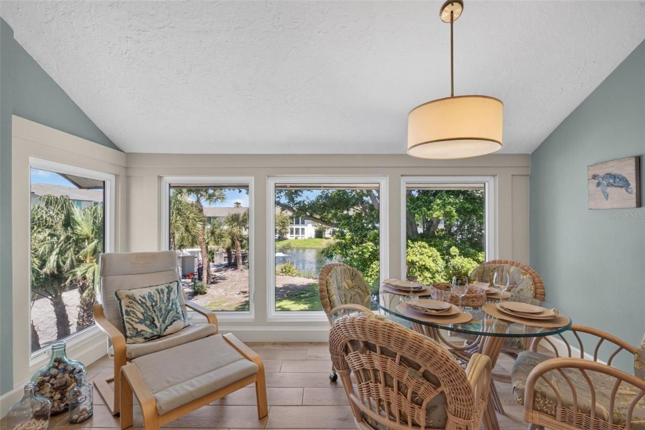 1141 W Peppertree Drive, Unit 1141, Sarasota, FL 34242 Photo