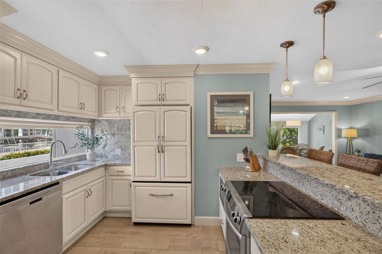 1141 W Peppertree Drive, Unit 1141, Sarasota, FL 34242 Photo